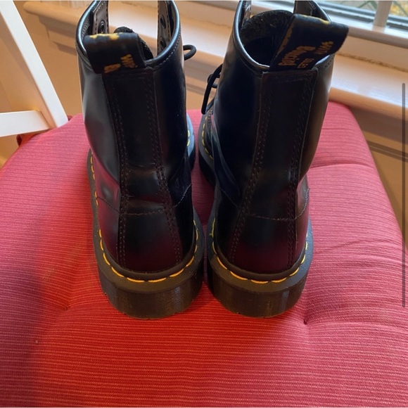 Doc Martens #1460 boots - Picture 2 of 6